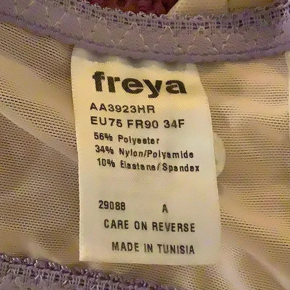 Bra and Panty Set - Picture 6 of 6